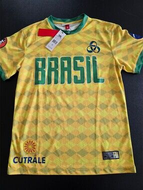 Brand New Retro Brasil Jersry Adult Small